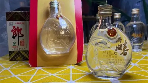 五糧液兩湖春酒價(jià)格表查詢 兩湖春酒價(jià)格表圖一覽