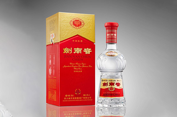 劍南春酒現(xiàn)在多少錢一瓶52度 劍南春酒值得收藏嗎