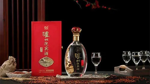 瀘州迎賓酒價格表和圖片 瀘州迎賓酒價格表查詢