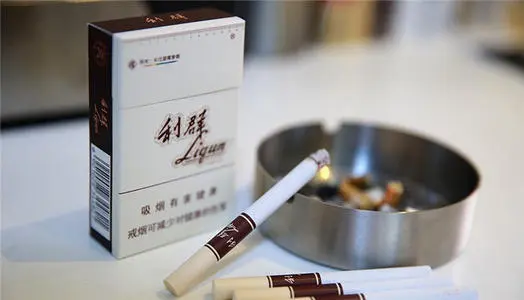 利群市场价多少钱一条?利群香烟市场价格大全