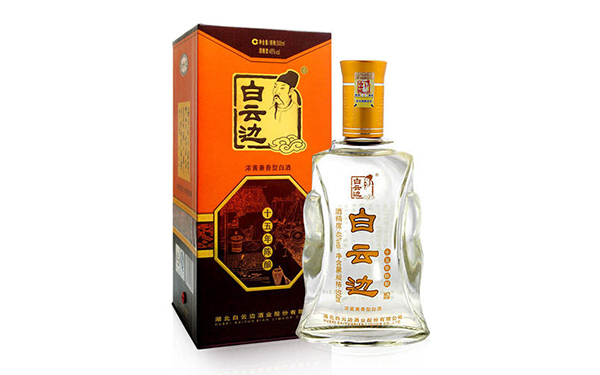 白云邊15年濃醬兼香型多少錢一瓶白酒價(jià)格