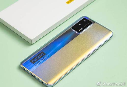 真我gtneo閃速版和普通版區(qū)別-那個(gè)值得購買