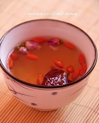 枸杞玫瑰花茶的功效與作用 枸杞玫瑰花茶的禁忌有哪些