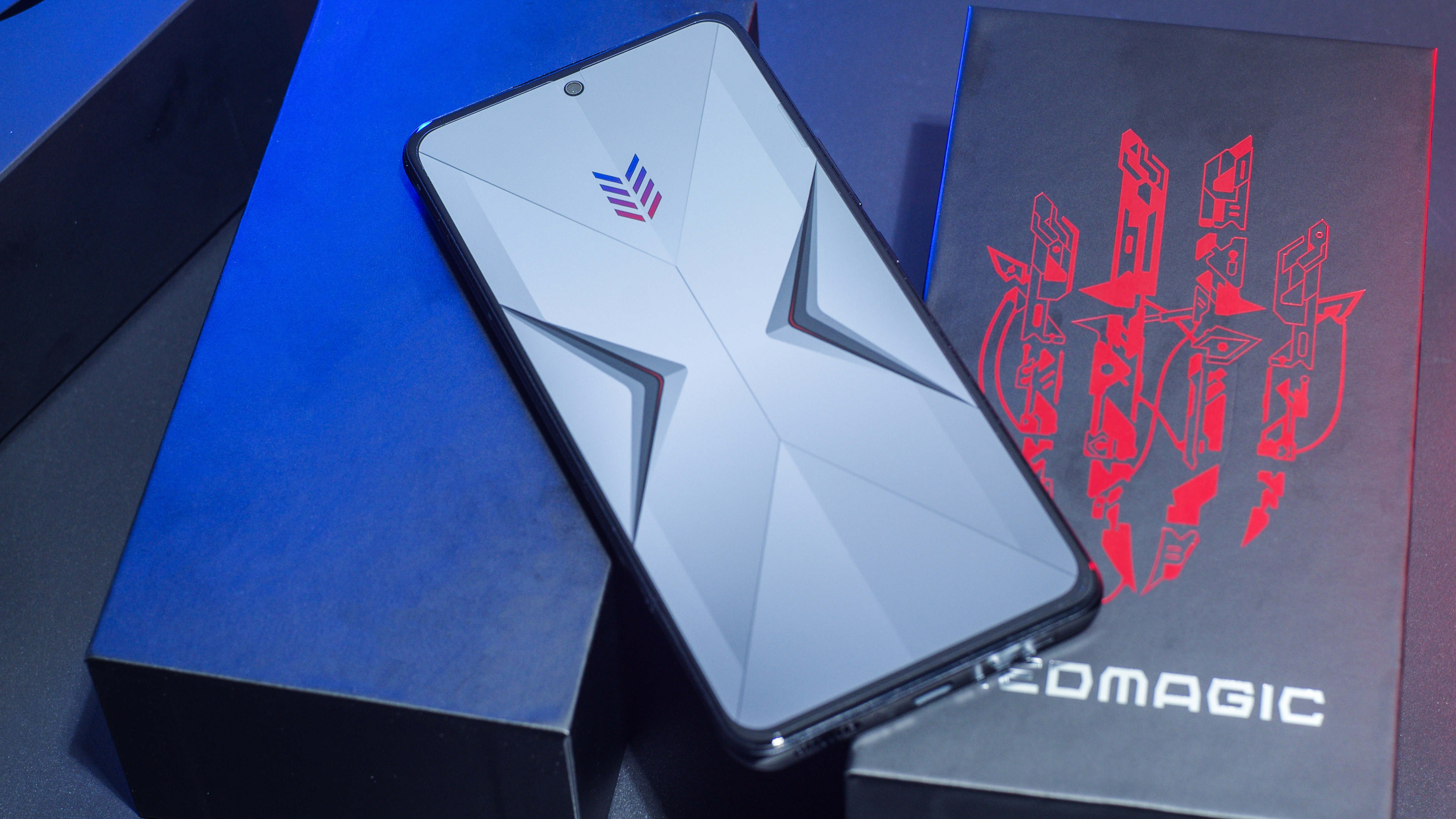 紅魔6R參數(shù)及配置一覽 紅魔6R圖片及測評