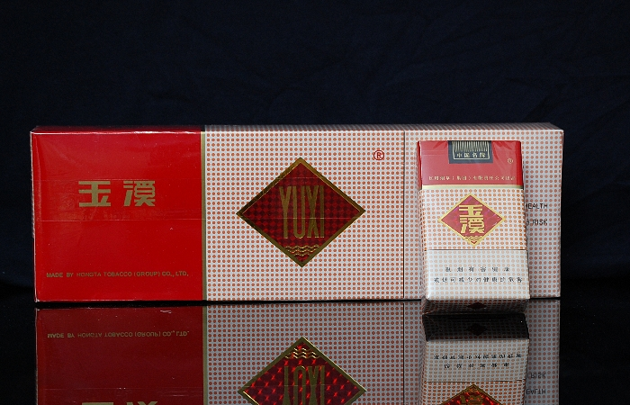 6901028052696烤烟型88mm 中支硬450元/条玉溪(中支阿诗玛)小盒条形码