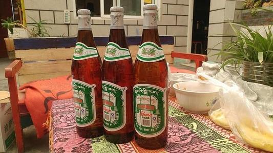拉薩啤酒批發(fā)報價一覽 拉薩啤酒瓶裝批發(fā)價格多少