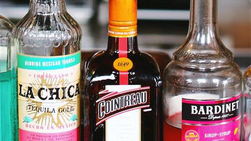 君度酒開封后存放多久 君度酒開了能放多久