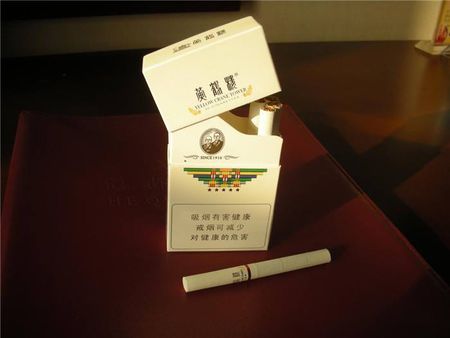 2021黃鶴樓煙價(jià)格表和圖片大全 黃鶴樓煙價(jià)格表2021價(jià)格表