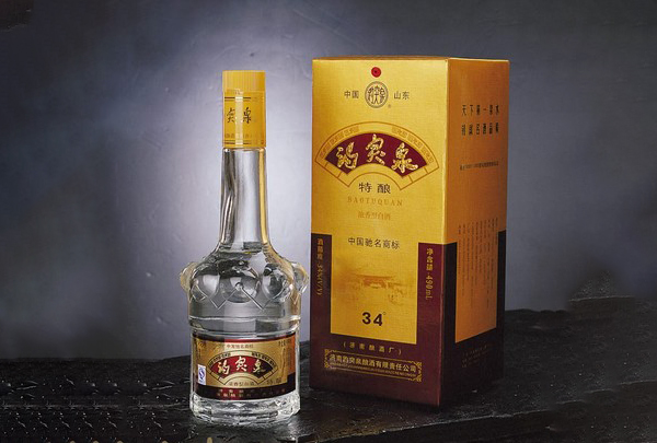 趵突泉酒34度多少錢一瓶 趵突泉酒價格表及圖片一覽