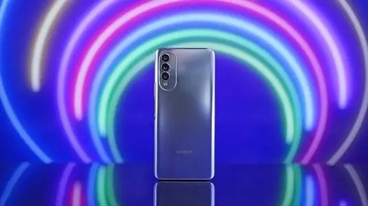 榮耀x20se和華為nova8se參數(shù)對(duì)比-哪個(gè)更值得入手