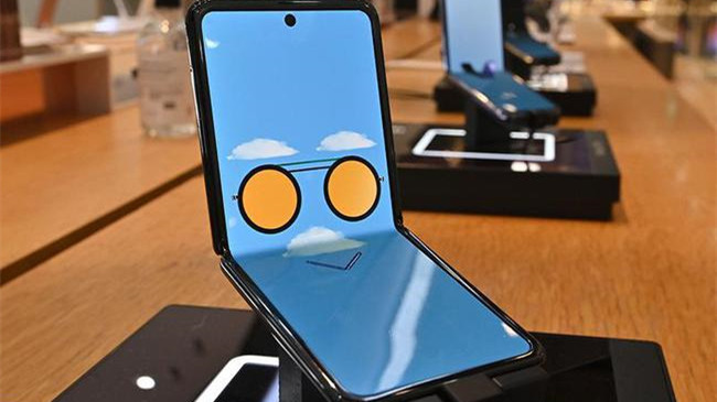 谷歌折疊手機(jī)發(fā)布時(shí)間 谷歌折疊屏手機(jī)概念圖