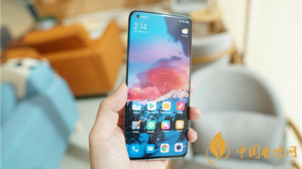 小米12最新官方消息 小米12屏下攝像頭曝光