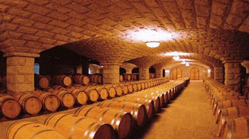 法國波爾多一級酒莊有哪幾個 法國波爾多一級酒莊的發(fā)展怎樣