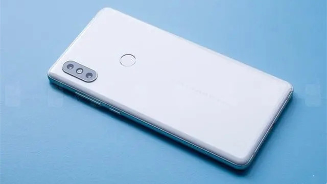 小米mix4真機(jī)圖曝光-小米mix4預(yù)售價支持5g網(wǎng)絡(luò)嗎