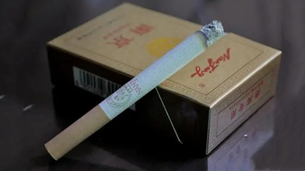 南京精品多少錢(qián)一包圖片2025 南京精品煙價(jià)格表和圖片