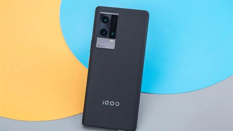 iqoo8值得買(mǎi)嗎 iqoo8怎么樣