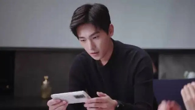 喬晶晶用的是哪款手機-你是我的榮耀喬晶晶手機型號