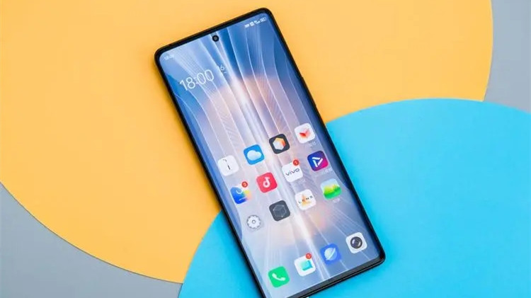 iqoo官號(hào)發(fā)表低俗言論致歉是怎么回事-iqoo8怎么樣值得買嗎