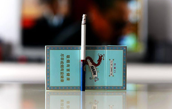 2025南京炫赫门香烟价格表和图片蓝盒