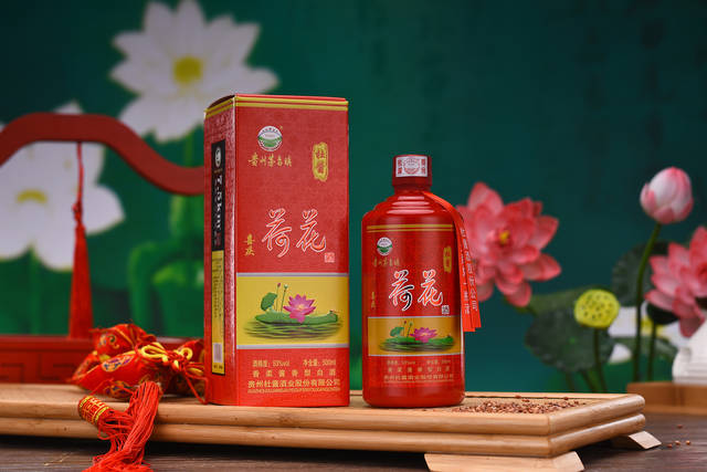 杜酱荷花酒53度怎么样 杜酱荷花酒酱香型53度价格表一览