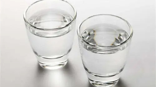白酒度数怎么测算出来的 测量白酒度数的方法