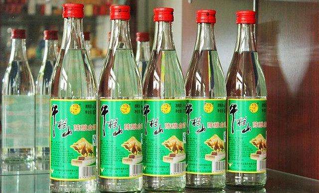 牛栏山二锅头52度价格表及图片 牛栏山二锅头52度多少钱一瓶