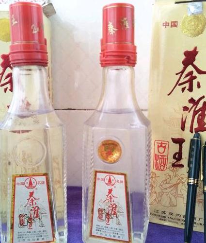 秦淮区浓香型白酒销售:勾起你的味蕾