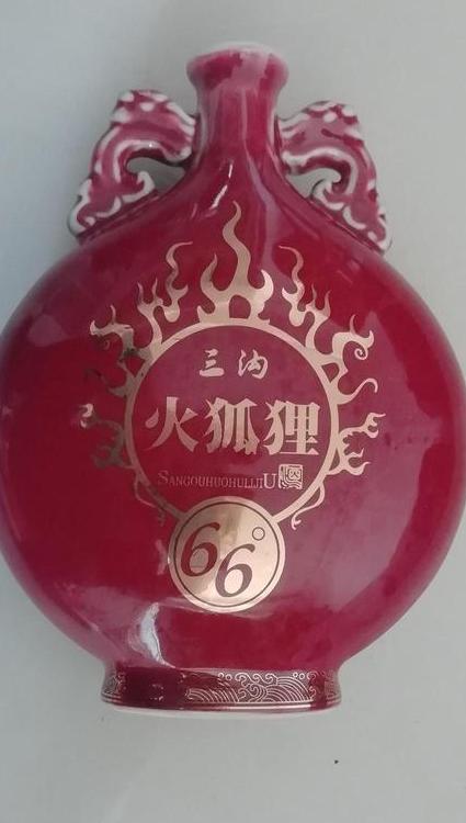 蓝狐狸白酒350一瓶,独树一帜的口感享受