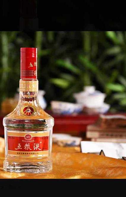 五粮型白酒价格表:了解中国高端白酒价格趋势-香烟网