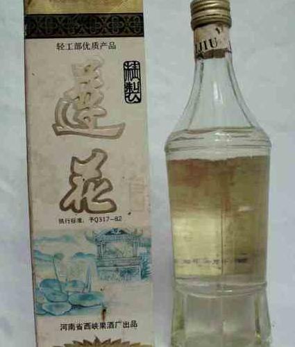 羊城莲花白酒价格表:值得品尝的高质量白酒