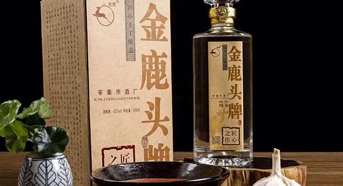 固阳金鹿阳白酒价格表:了解这款白酒的价格趋势
