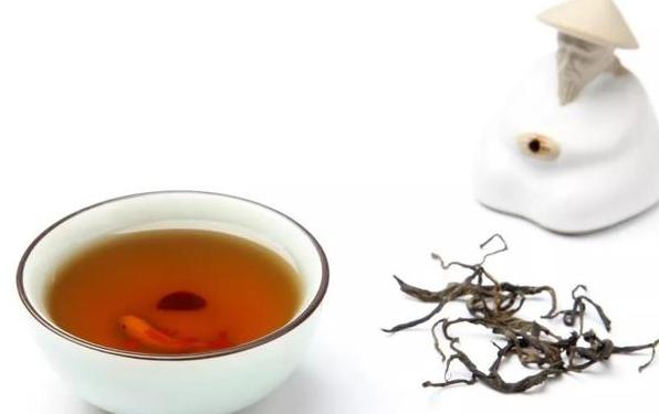 喝茶葉茶胃不舒服是啥原因-了解茶葉對胃部不適的原因