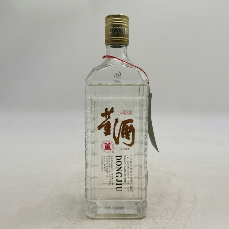 董酒扁瓶图片